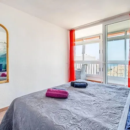 Panoramic Seaview Beachfront Playa Cristianos Apartmán *